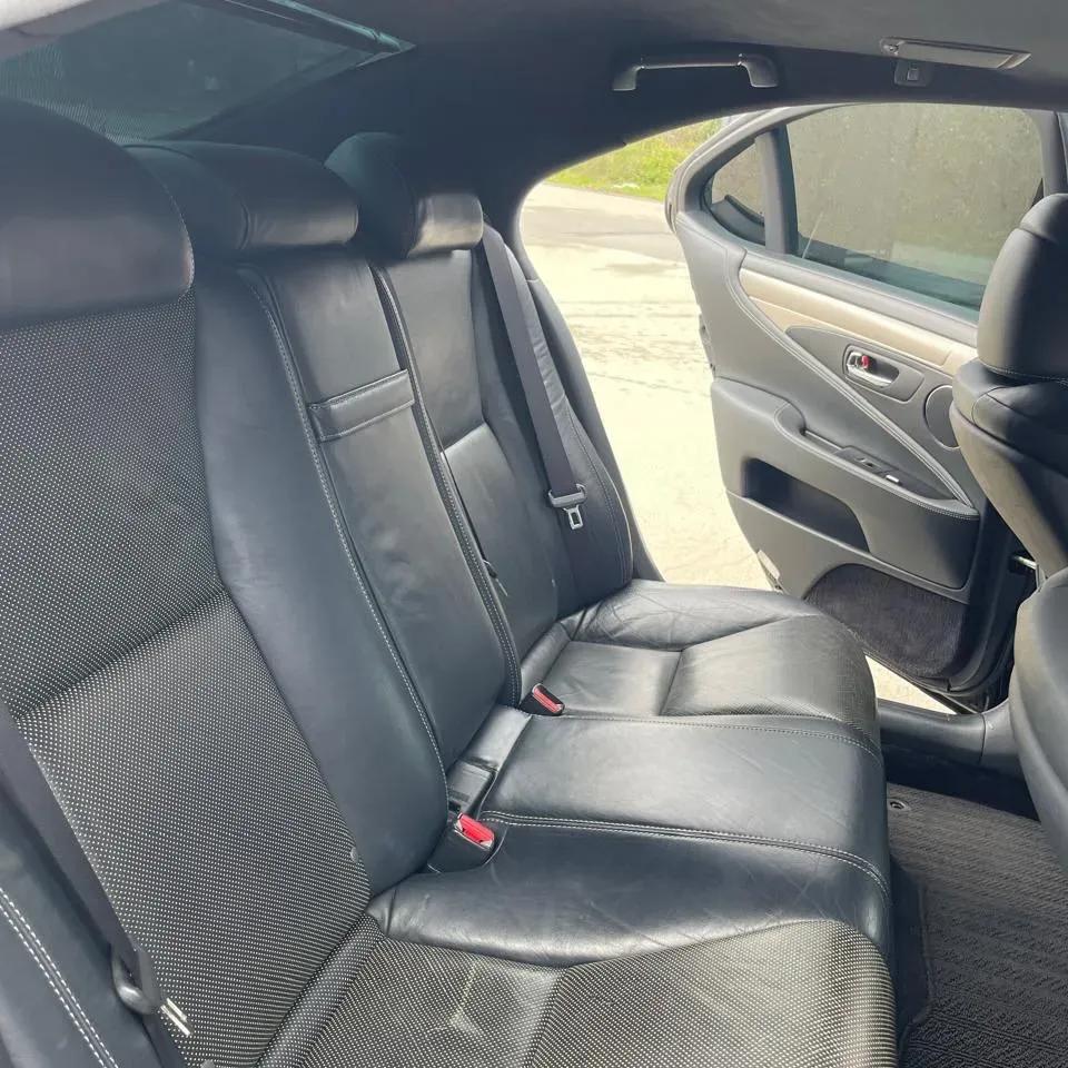 Lexus LS460 F-Sport — 9